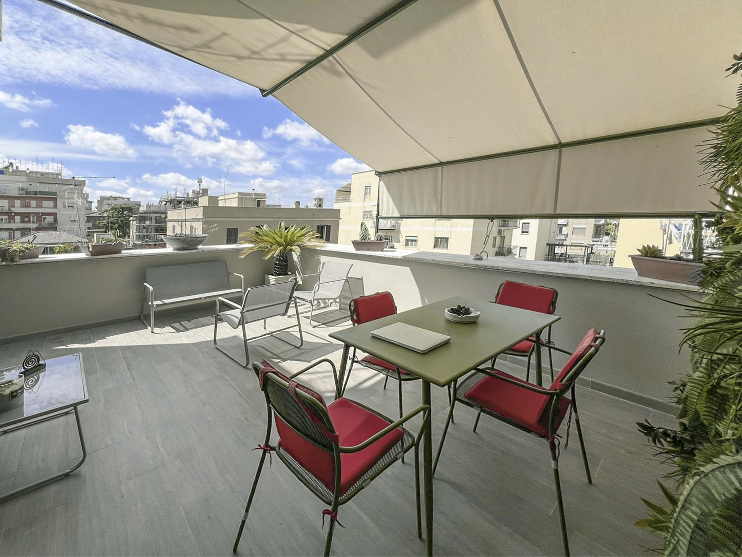 Attico Urbano Terrazza Su Roma Metro A Cornelia Apartment Exterior foto