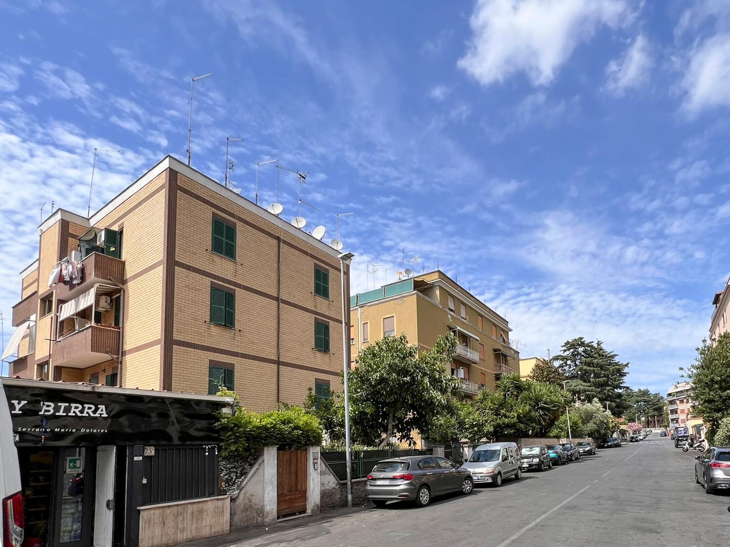 Attico Urbano Terrazza Su Roma Metro A Cornelia Apartment Exterior foto